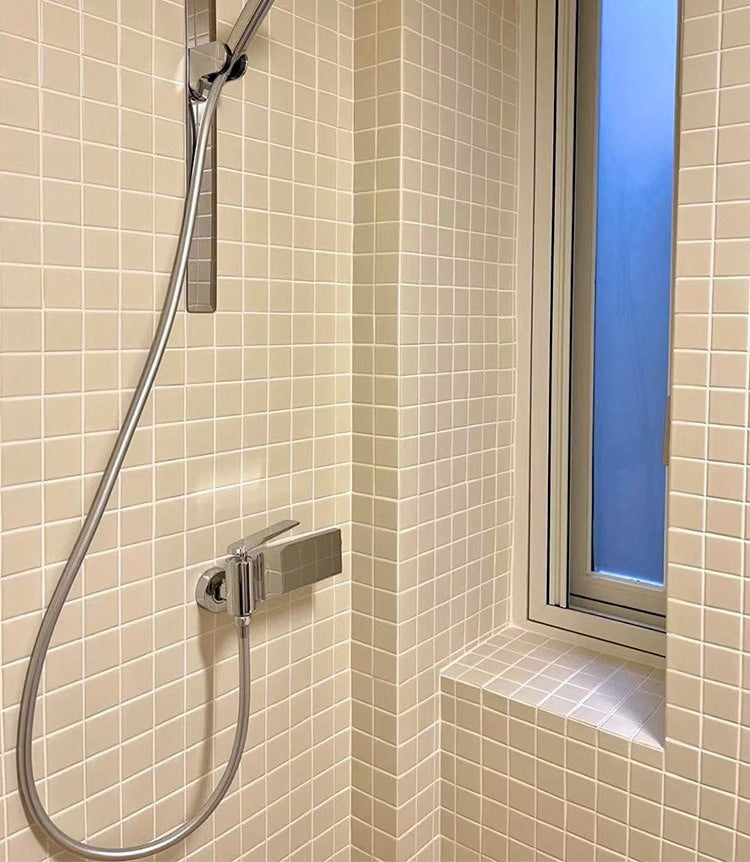 Ceramic grid mosaic tile 30x30 chips bathroom shower cafe bakery wall