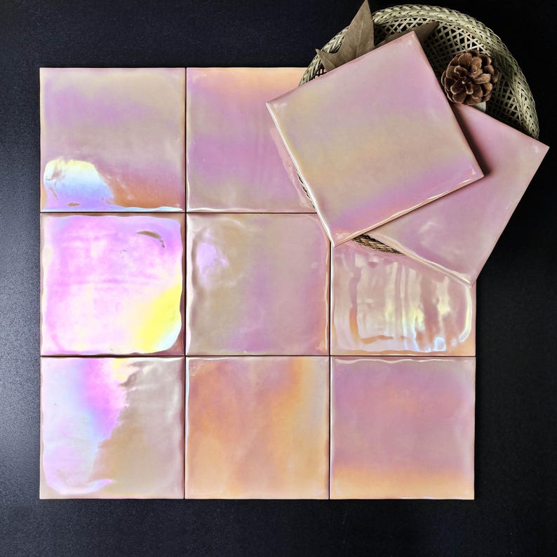 Iridescent Ceramic Tiles 132X132Mm Per